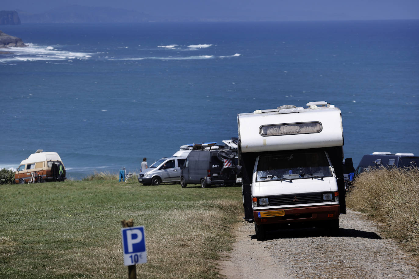 Fotos: Las autocaravanas toman Cantabria