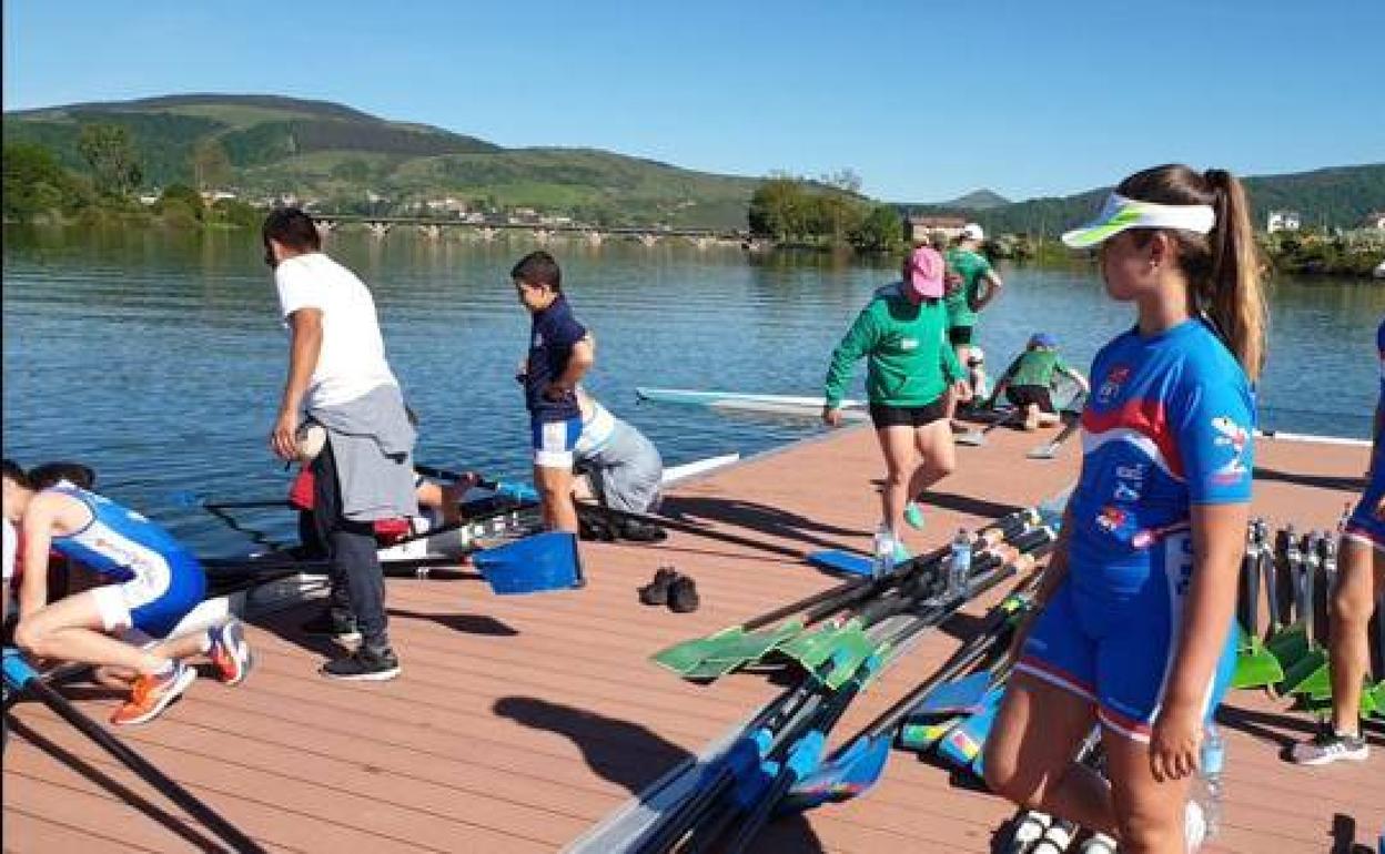 Imagen de archivo de una regata