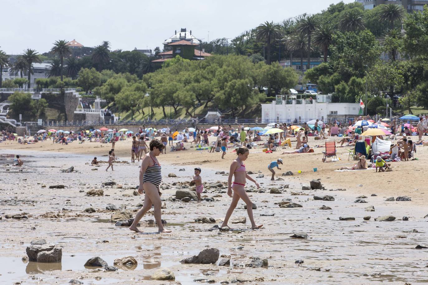 Fotos: Las playas de Santander: sin arena, peligrosas y en riesgo de desaparición