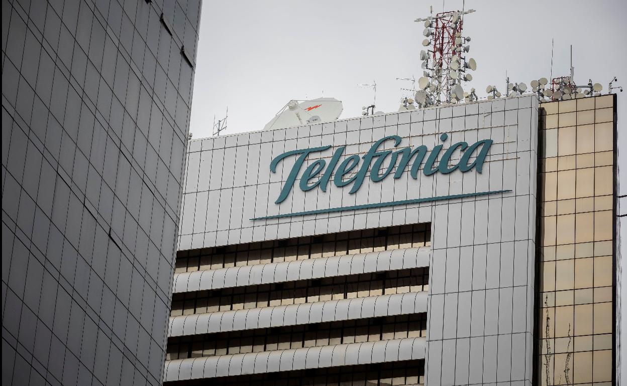 Telefónica apuesta por Brasil y lanza una oferta por la operadora Oi