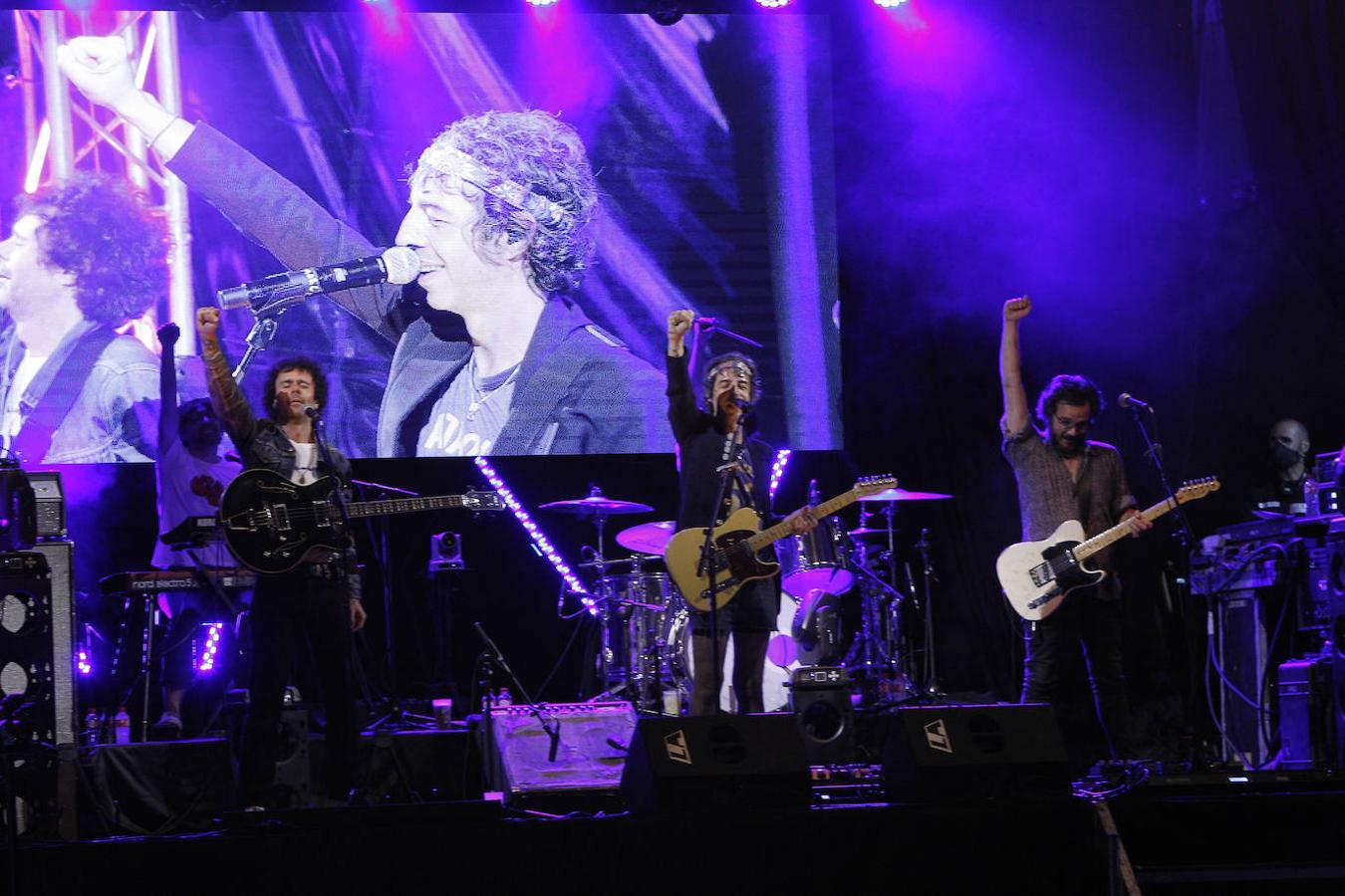 Fotos: Sidonie en Torrelavega, como en una fiesta de amigos