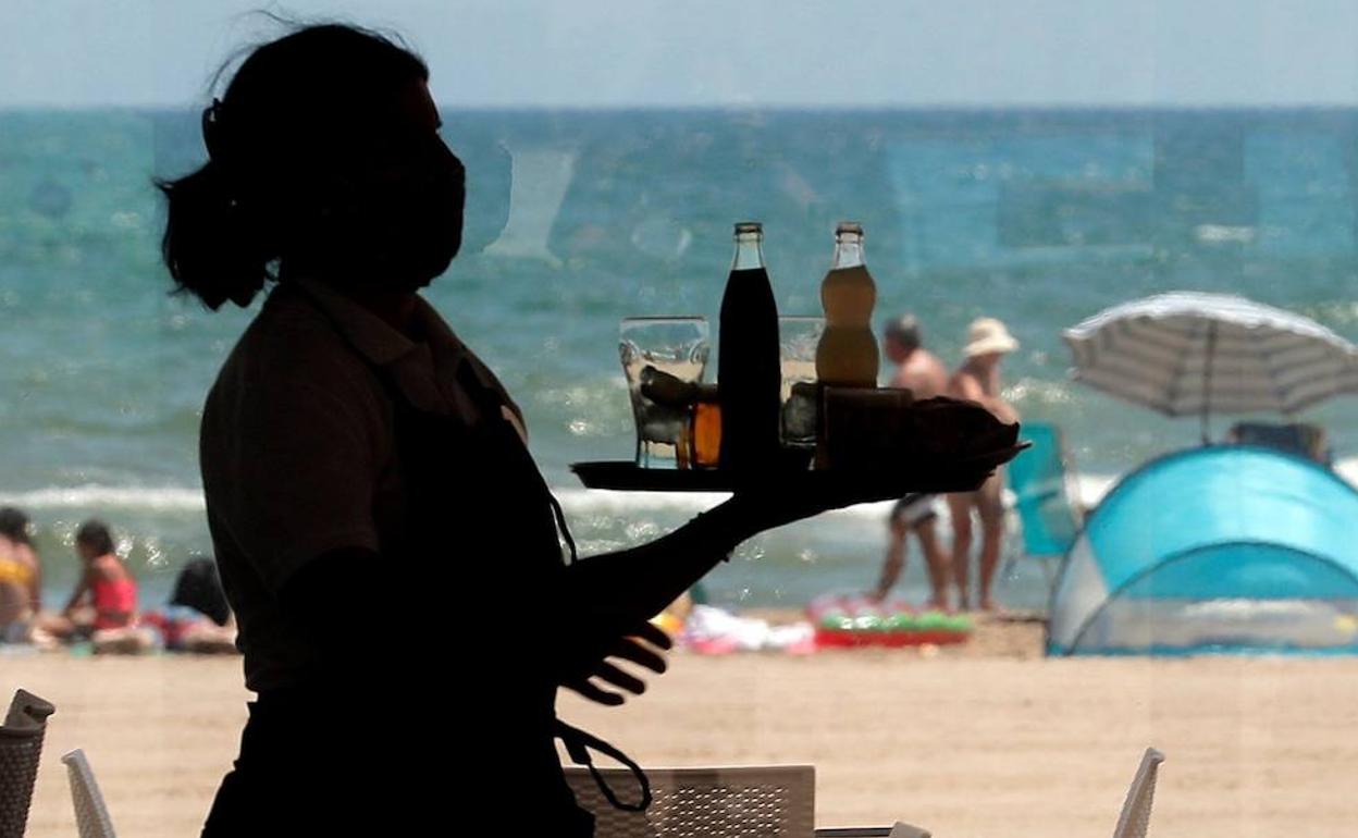 Cantabria lidera el aumento del paro en el segundo trimestre