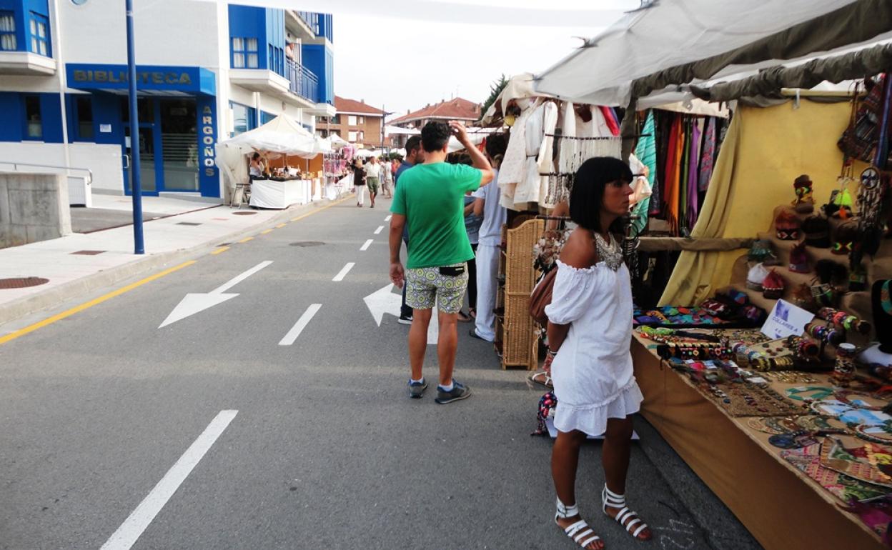 Argoños celebrará su mercado ibicenco los días 7, 8 y 9 de agosto