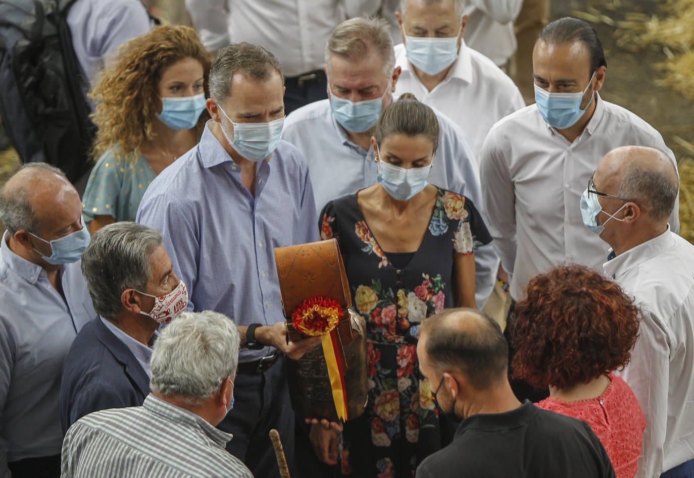 Fotos: Así ha sido la visita de los Reyes de España al Mercado de Ganados de Torrelavega