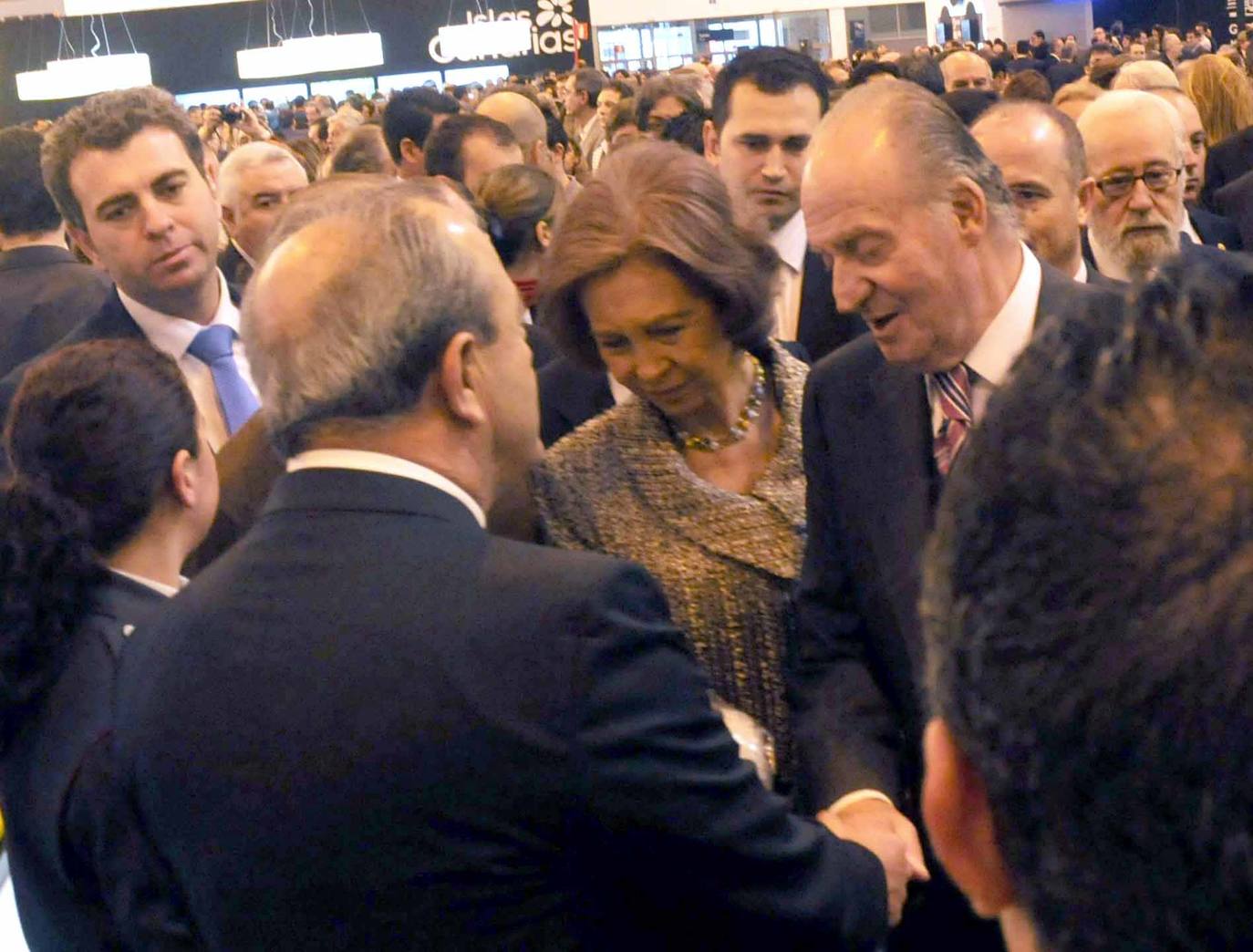 Imagen de 2010 cuando los Reyes de España visitan el pabellón de Cantabria en la Feria Internacional de Turismo, Fitur.