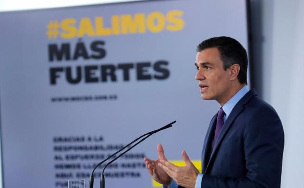 Sánchez muestra su respeto y conformidad con la decisión de la Casa Real