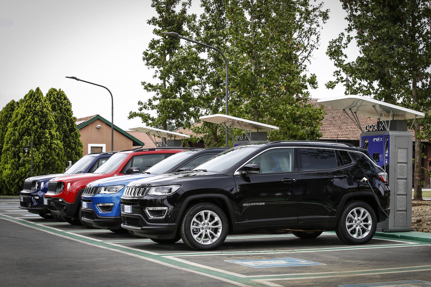 Fotos: Fotogalería: Jeep Compass 2020 y Renegade 4Xe