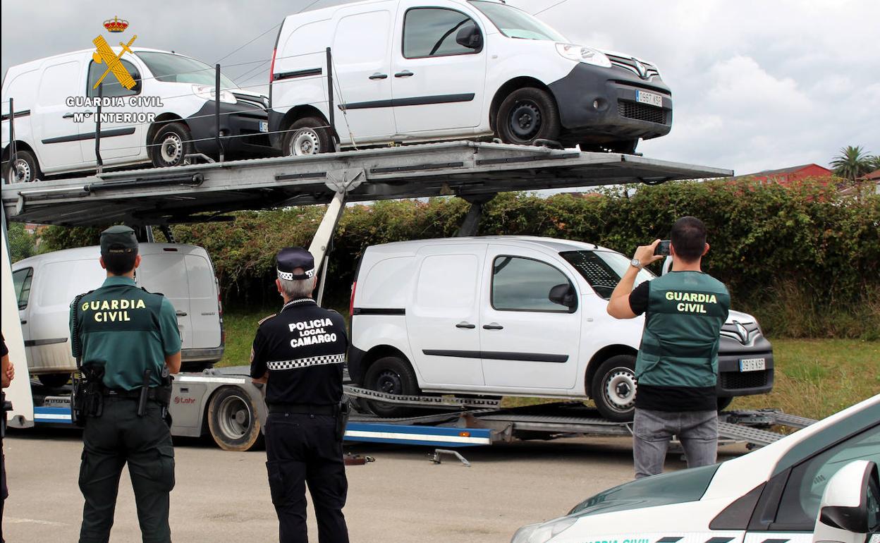 Traslado de los vehículos de alquiler hasta Madrid.