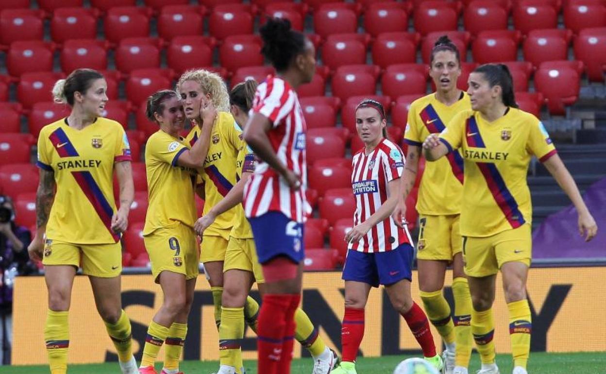 Las jugadoras del Barça celebran el gol de Kheira Hamraoui. 