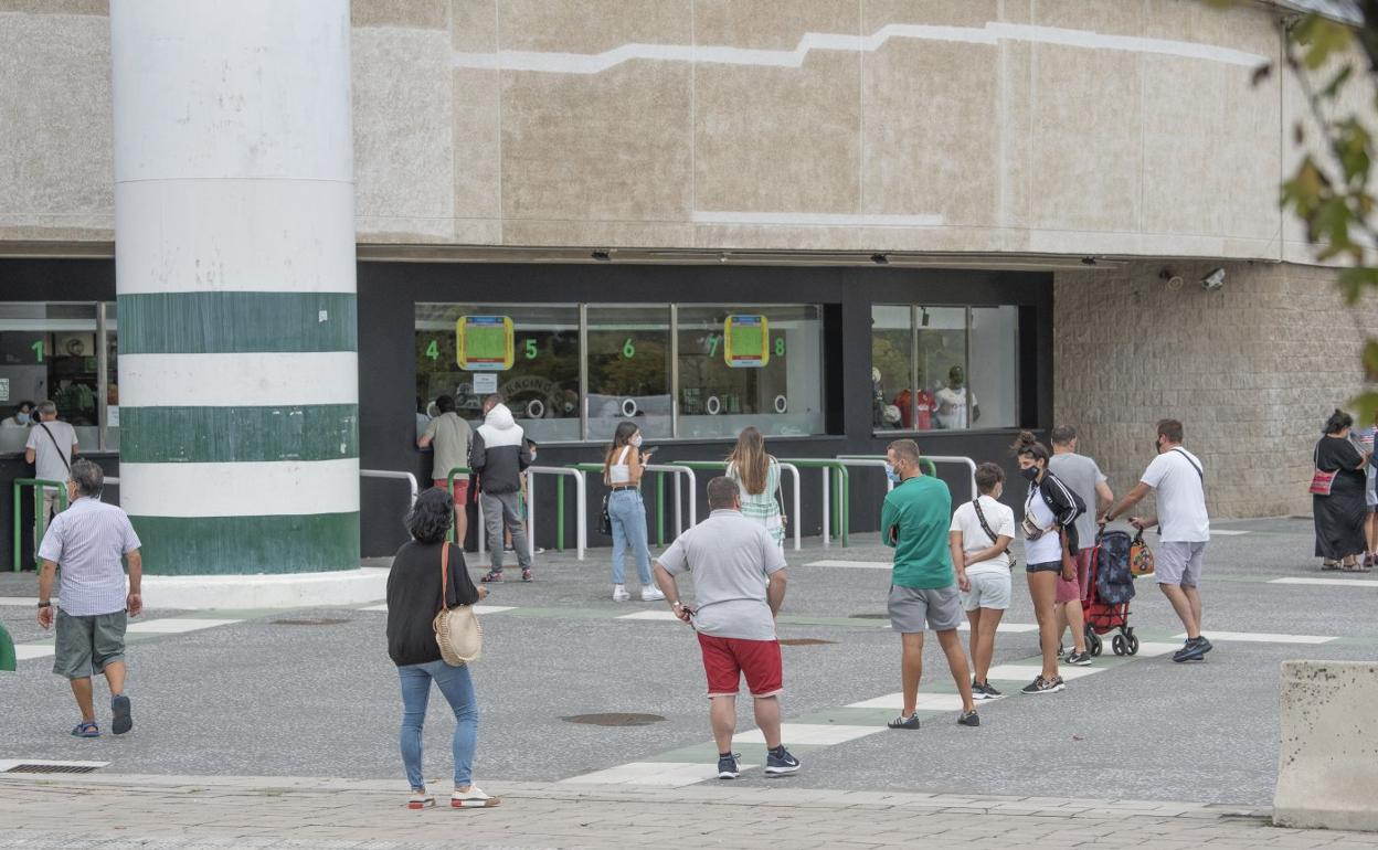 Las colas se han sucedido durante la última semana en las taquillas de los Campos de Sport