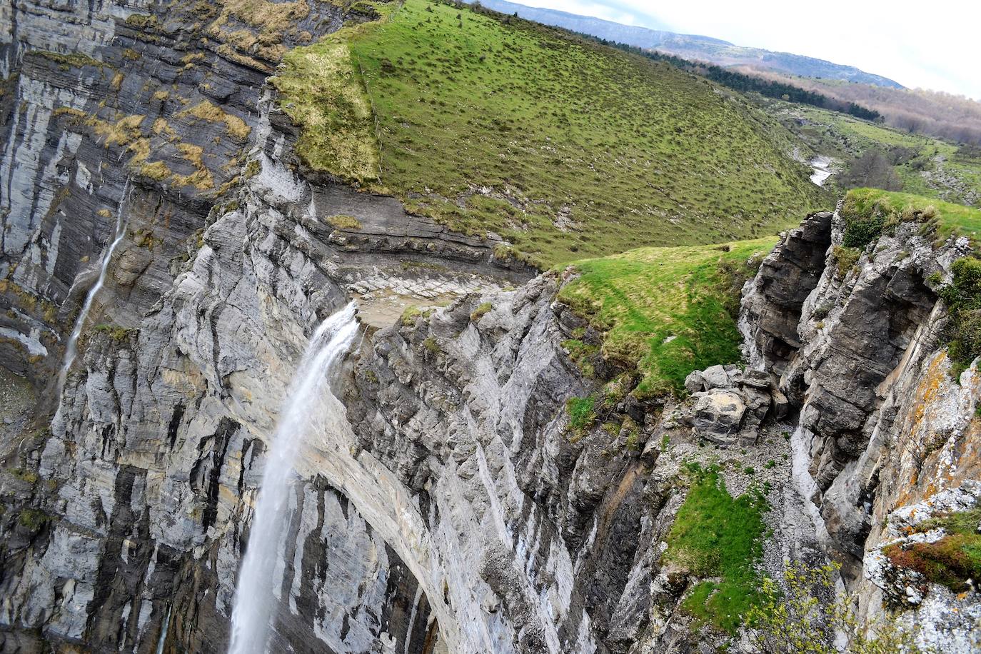 Salto del Nervión, Álava.