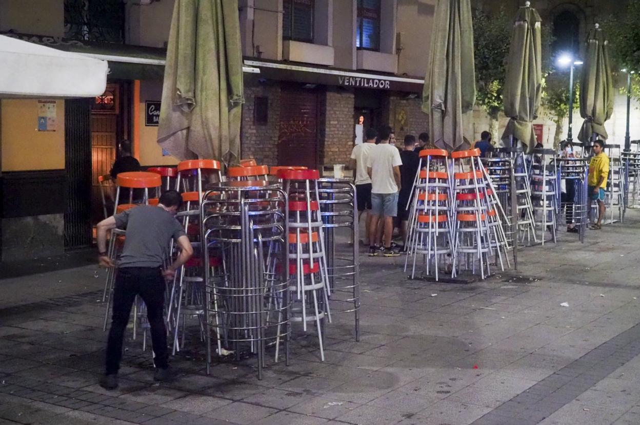 Los pubs de Camargo y Suances podrán abrir como si fueran bares convencionales