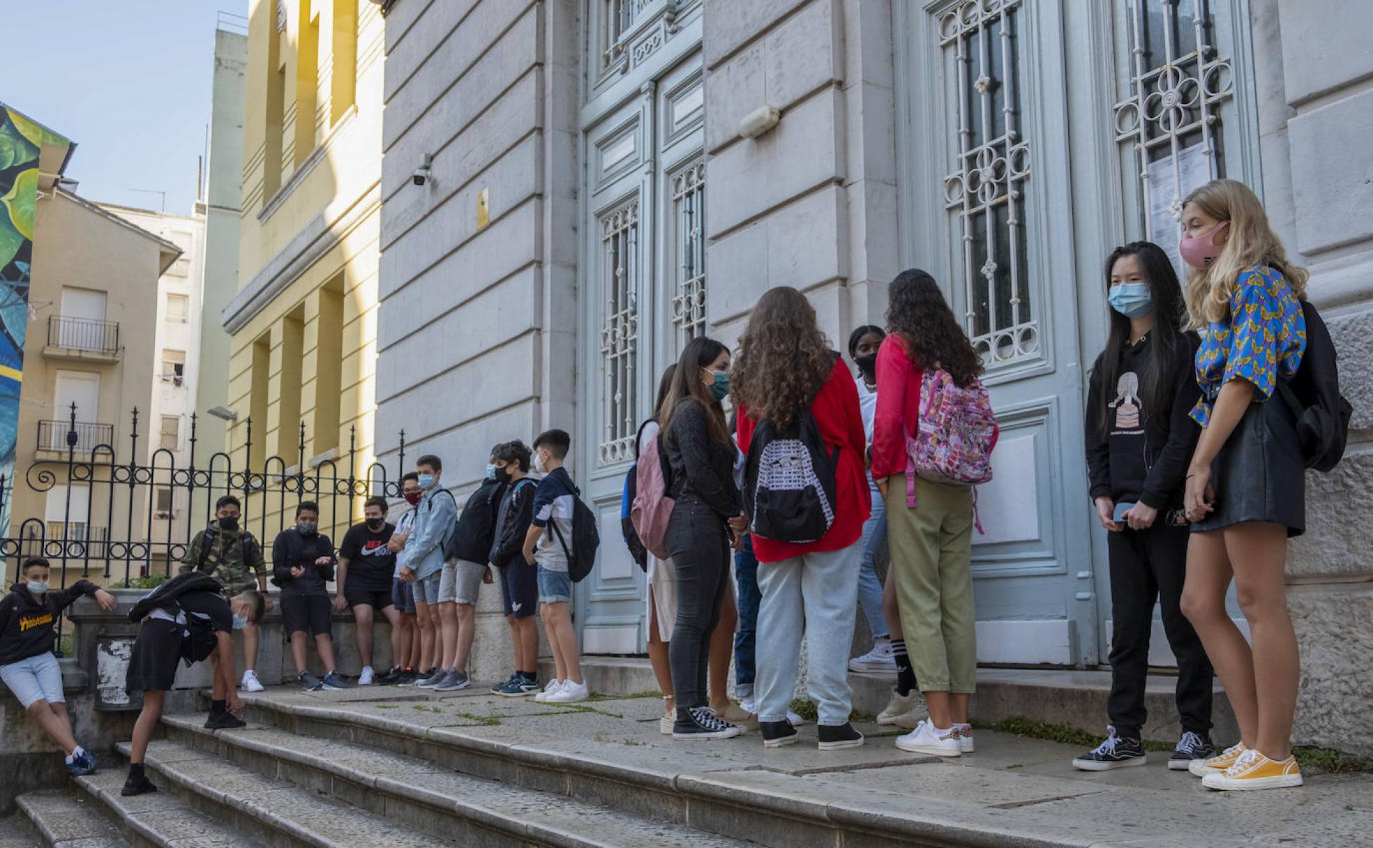 Mi extraño regreso al instituto