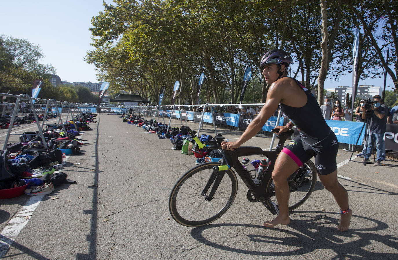 Fotos: Gómez Noya manda en el Triatlón de Santander