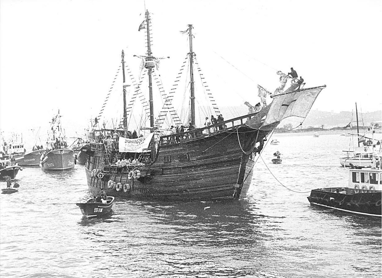 'La Marigalante', entrando en el puerto de Santoña el 22 de noviembre de 1987.