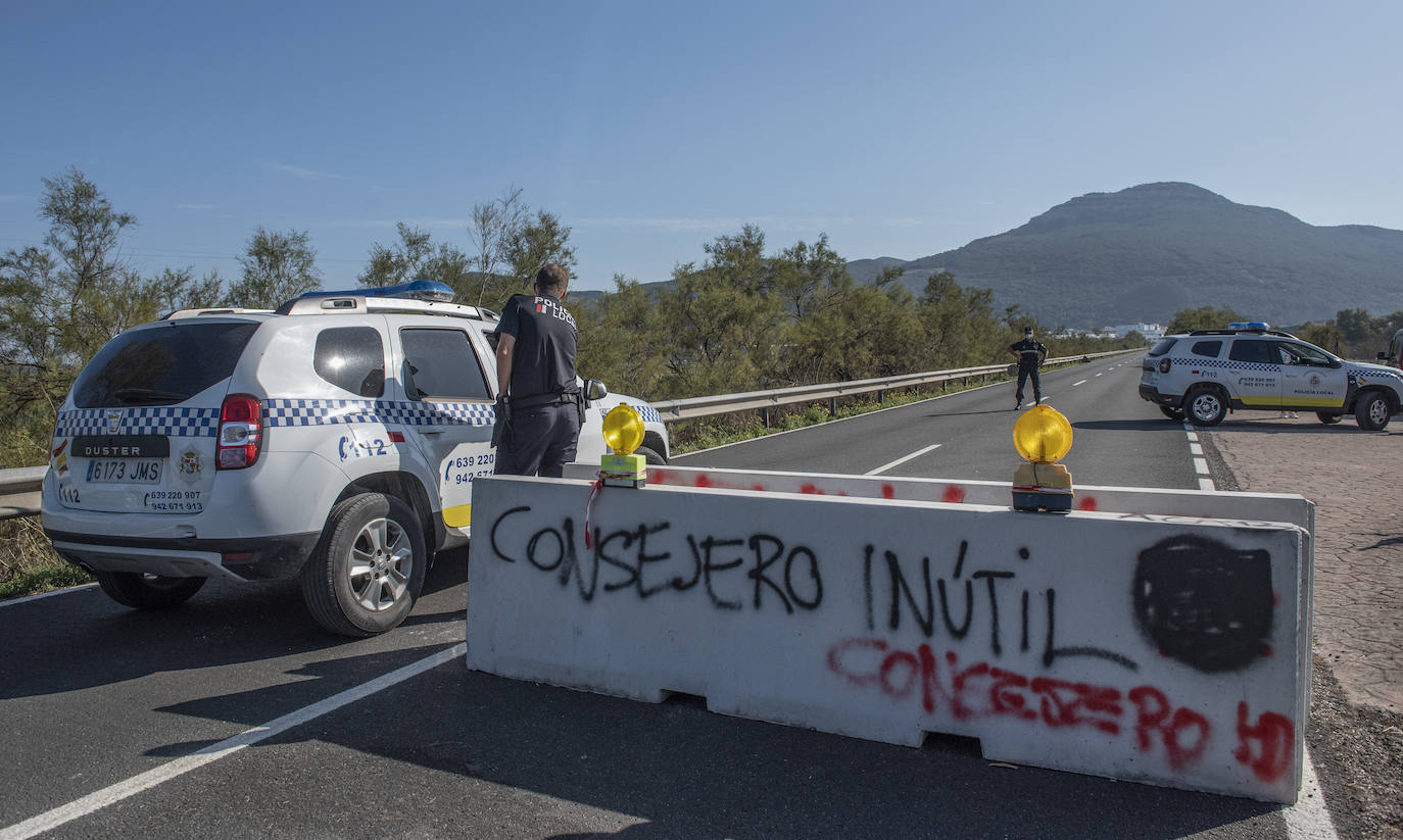 Fotos: Así vivió Santoña su último día de confinamiento