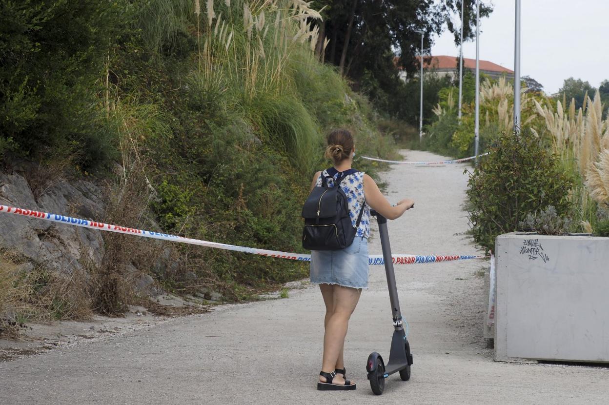 La zona próxima a la Peña del Cuervo, en Santander, donde ayer apareció el cuerpo descuartizado de la mujer. 