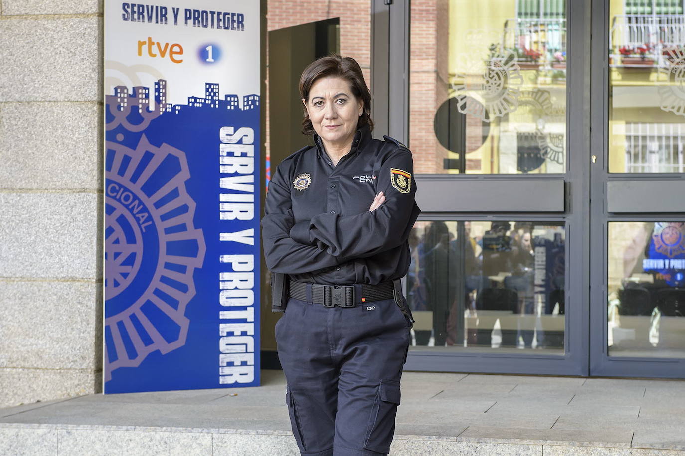 Luisa Martín ejerce ahora de policía en la ficción de La 1 'Servir y proteger'.