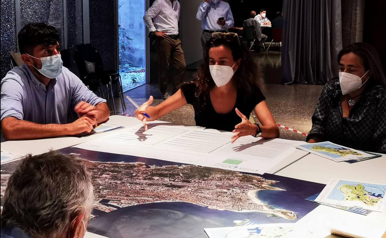 Las asociaciones piden más movilidad peatonal y transporte público para el nuevo plan urbanístico de Santader