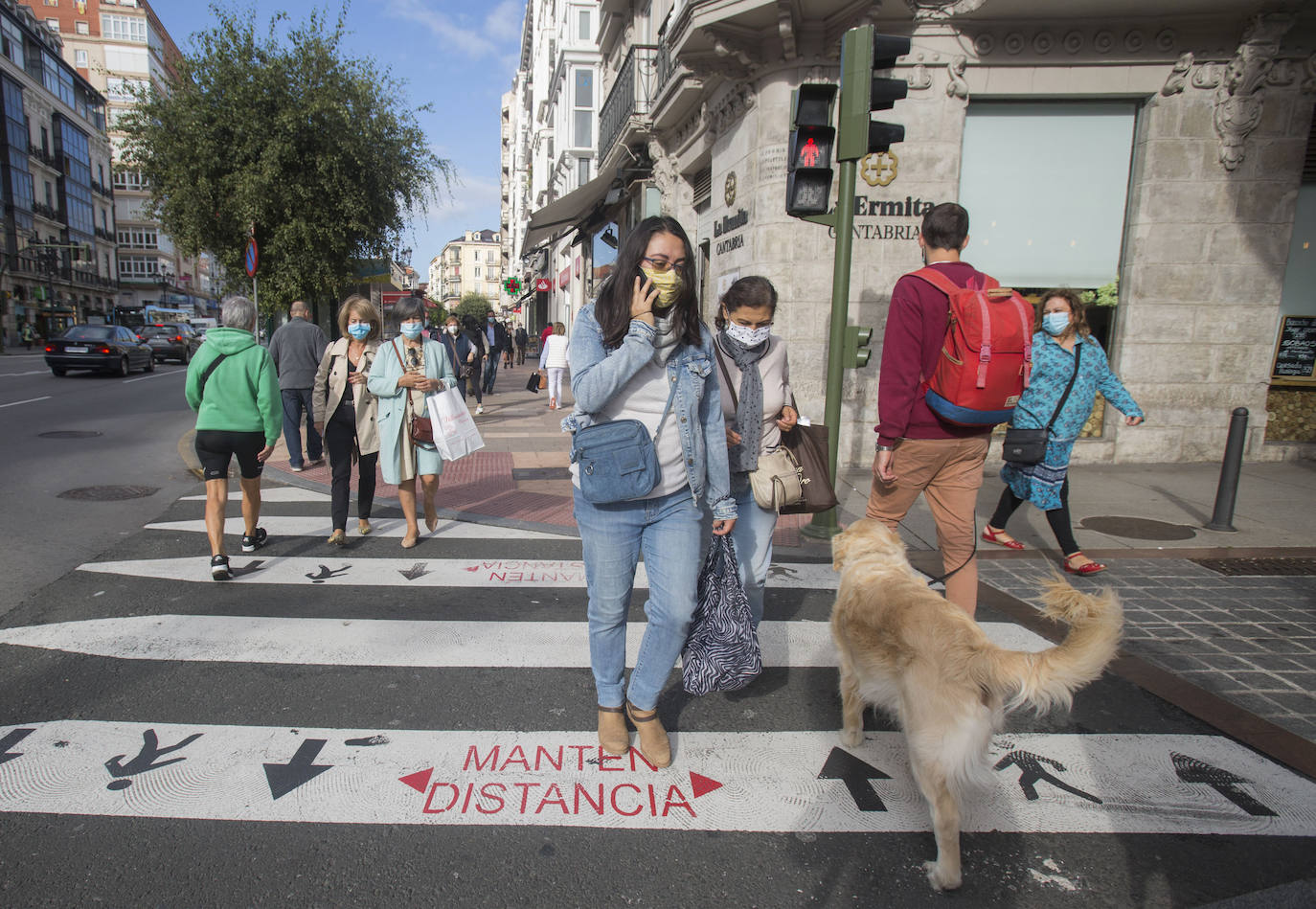 Fotos: La mayoría cumple con las normas ante el covid, pero siempre hay excepciones