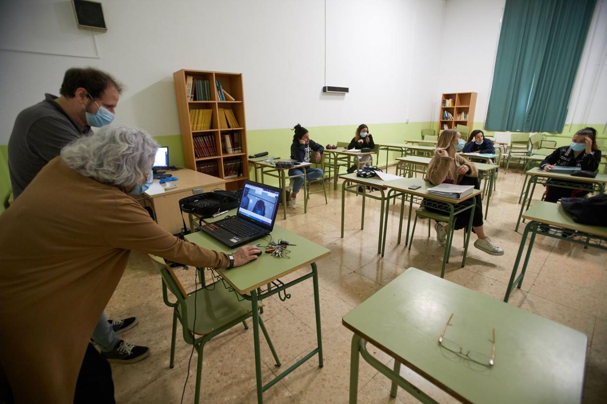 Imagen de una de las aulas del IES Santa Clara en Santander durante la jornada de apertura el pasado 8 de septiembre.