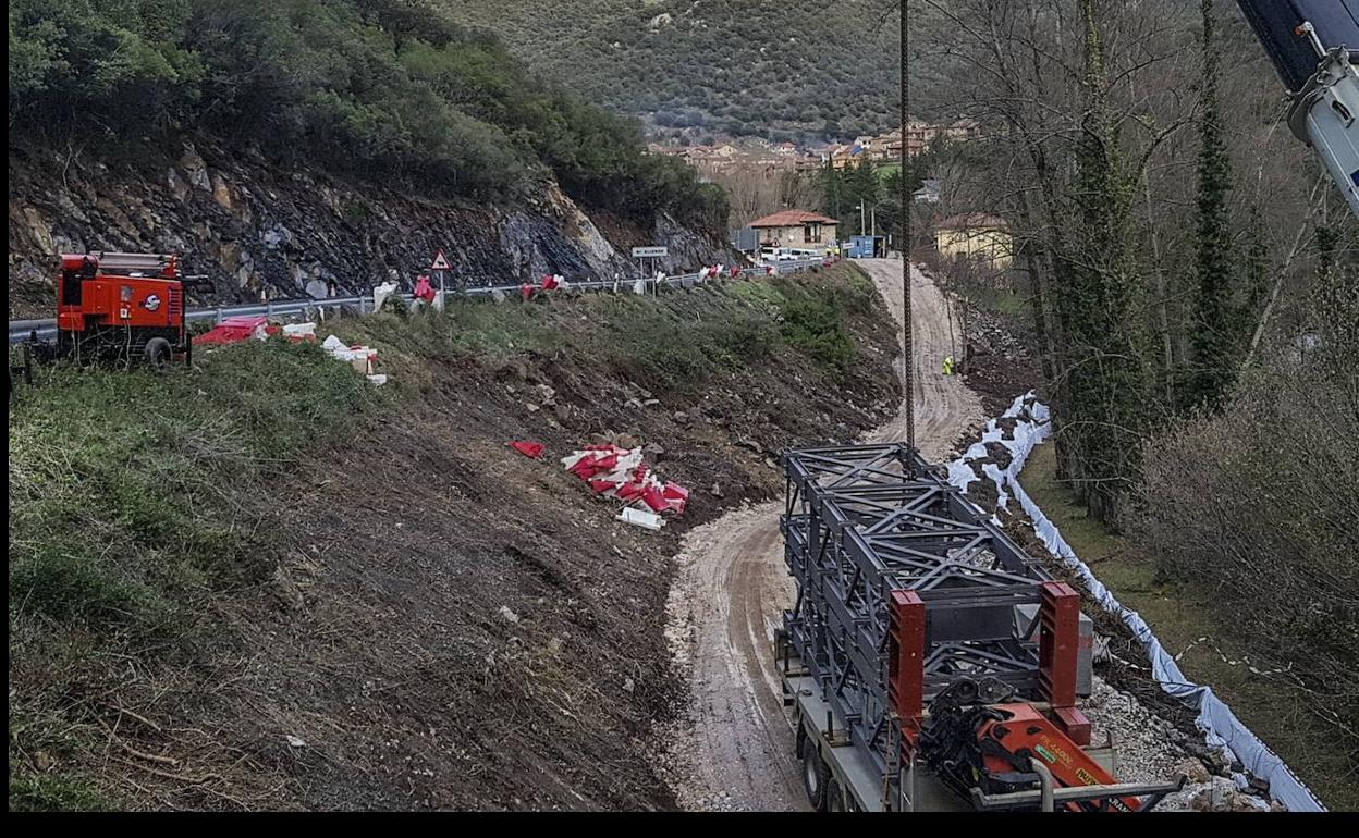 Revilla pide que los Presupuestos Generales del Estado incluyan las obras de La Hermida