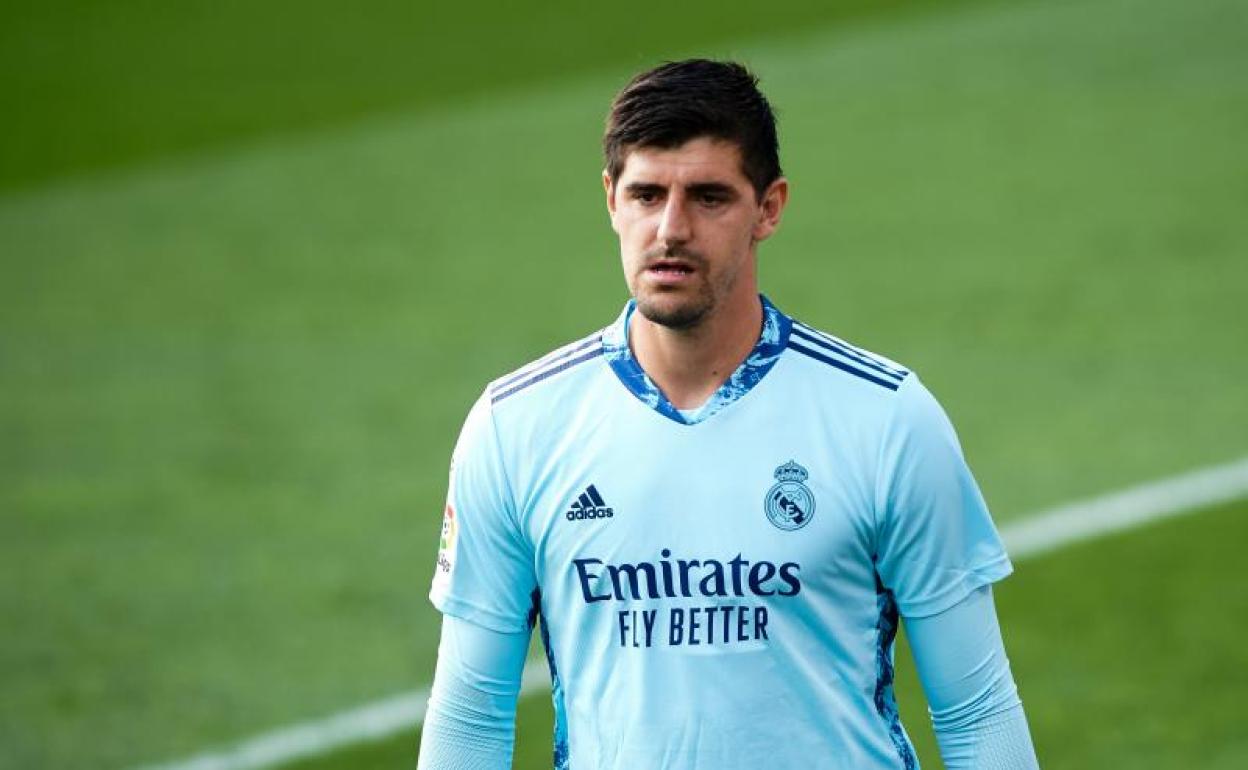 Thibaut Courtois, durante el partido de Liga que midió al Real Madrid con el Levante. 