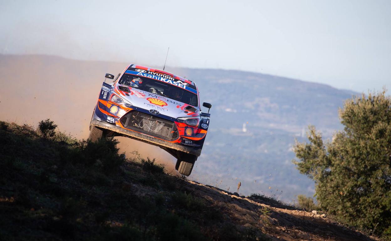 Dani Sordo, durante el Rally de Italia-Cerdeña.