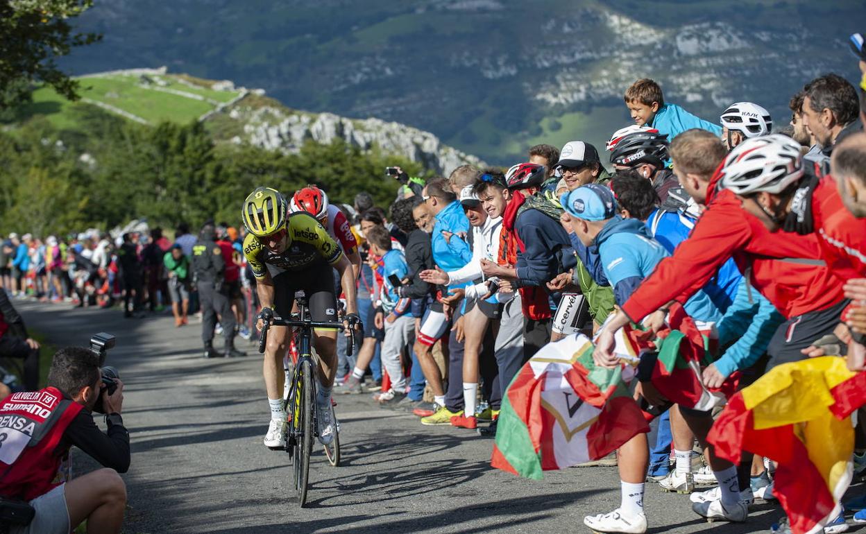 Subida a Los Machucos en La Vuelta del año pasado.