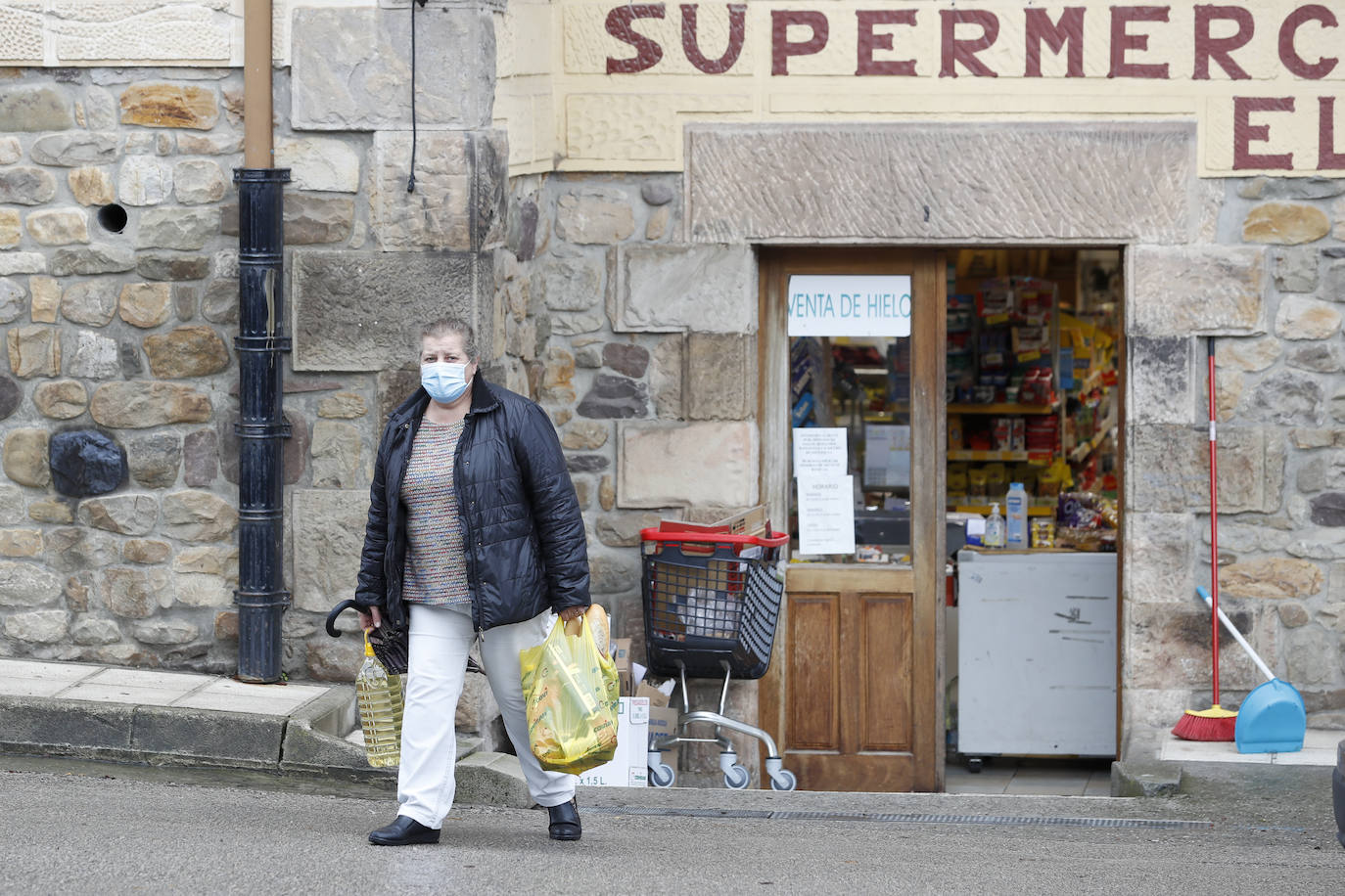 El centro ha derivado a los residentes afectados a Suances y ha habilitado una planta entera para los nuevos contagios que puedan registrarse 