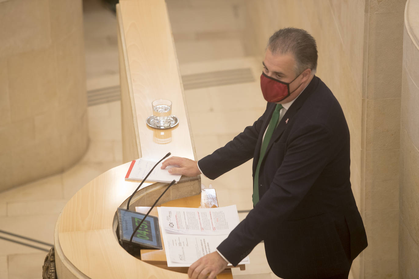 Pleno del Parlamento de Cantabria celebrado este lunes, 19 de octubre de 2020