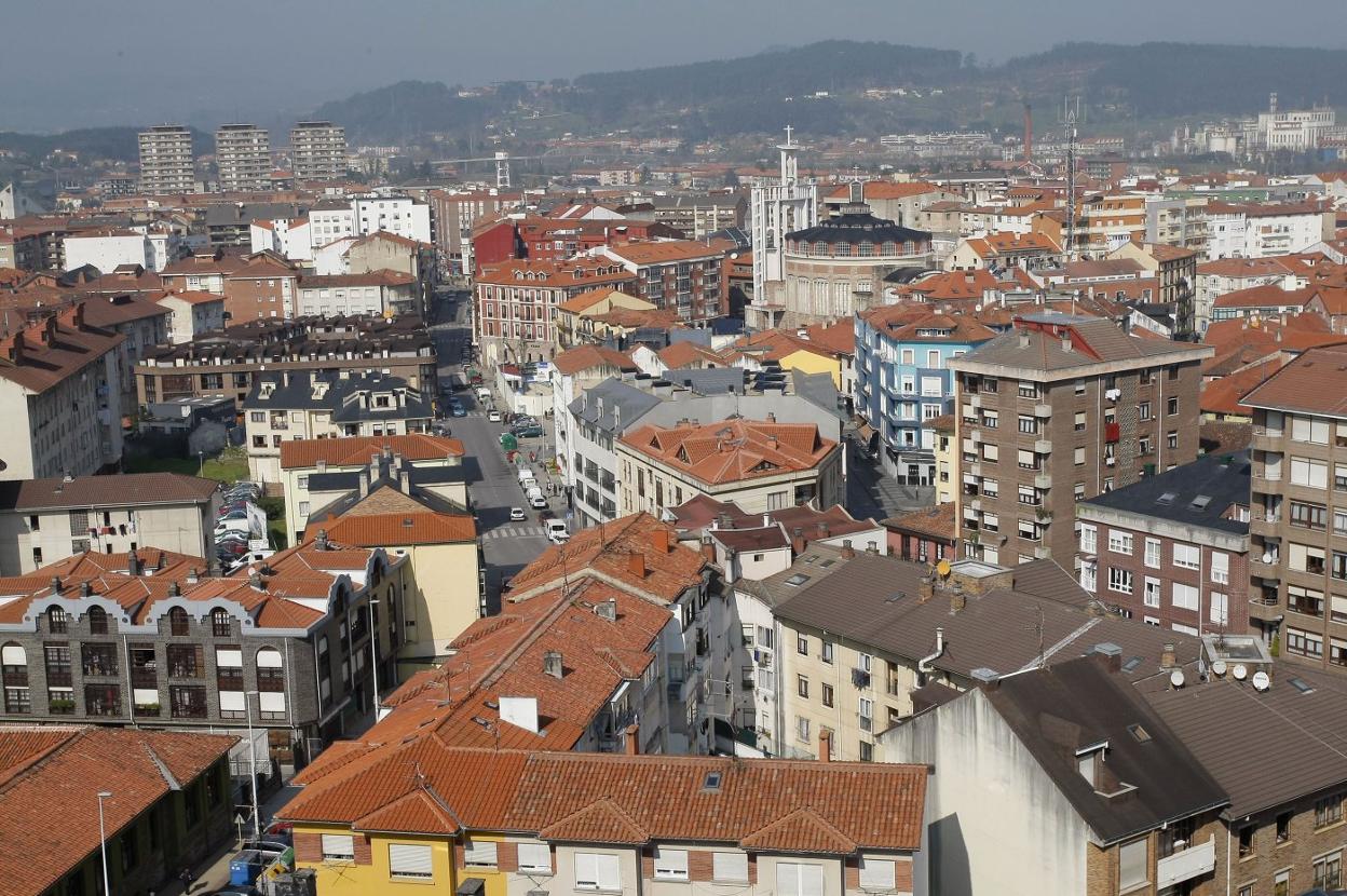 Vista aérea del centro de la ciudad de Torrelavega..