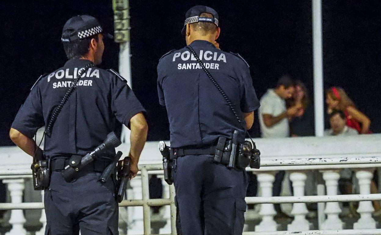 Santander registra 78 denuncias por botellón durante el fin de semana