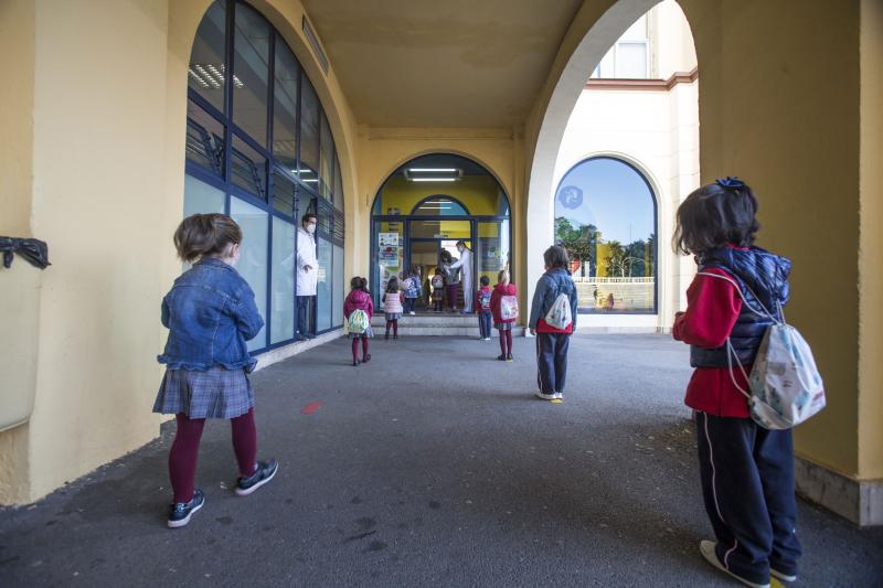 Fotos: Vuelta al colegio tras el caos del calendario escolar