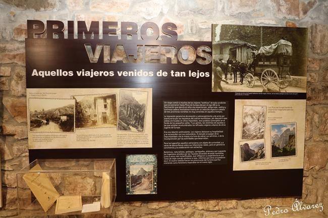 Ubicado en el edificio de la antigua Cuadra del Toro, las nuevas instalaciones ofrecen un detallado recorrido por la historia del montañismo en la comarca