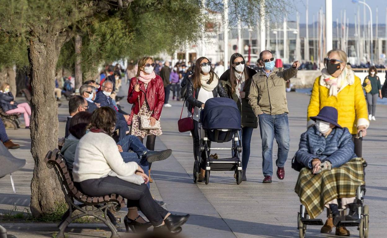 Tercer pico en Cantabria, segundo en Asturias: el impredecible patrón del virus en cada región