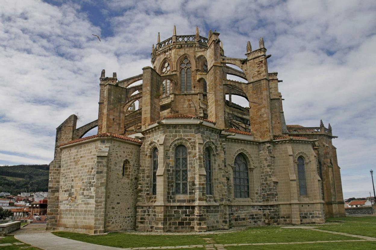 La iglesia de Santa María de Castro fue declarada monumento histórico artístico en el año 1931 y, posteriormente, Bien de Interés Cultural.