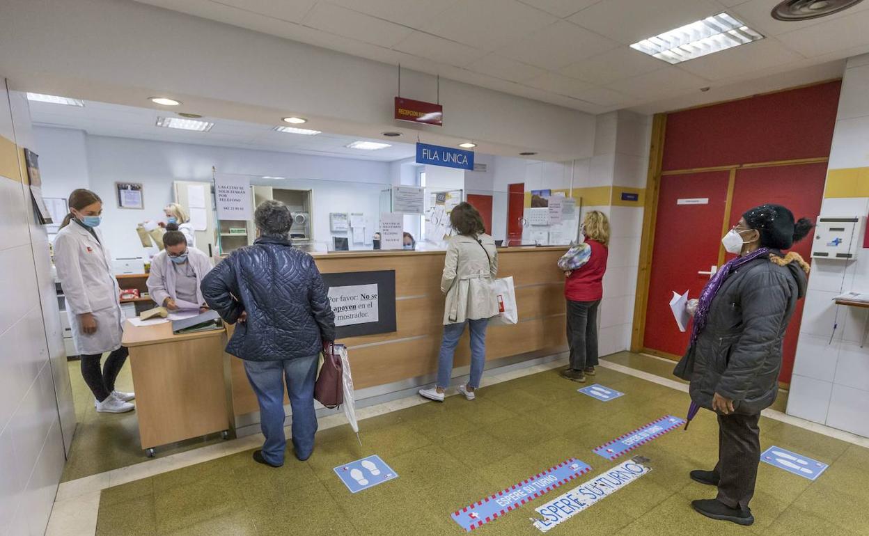 Los centros de salud contarán con test rápidos de antígenos a partir de la próxima semana