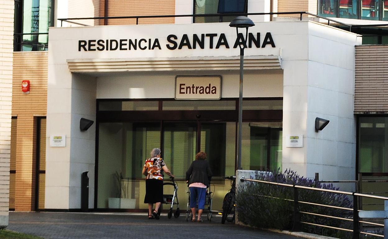 Imagen de archivo de la residencia Santa Ana, en Santoña.