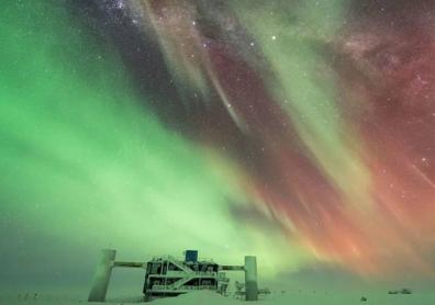 Imagen secundaria 1 - La fotografía de una cántabra, entre las mejores auroras boreales del año