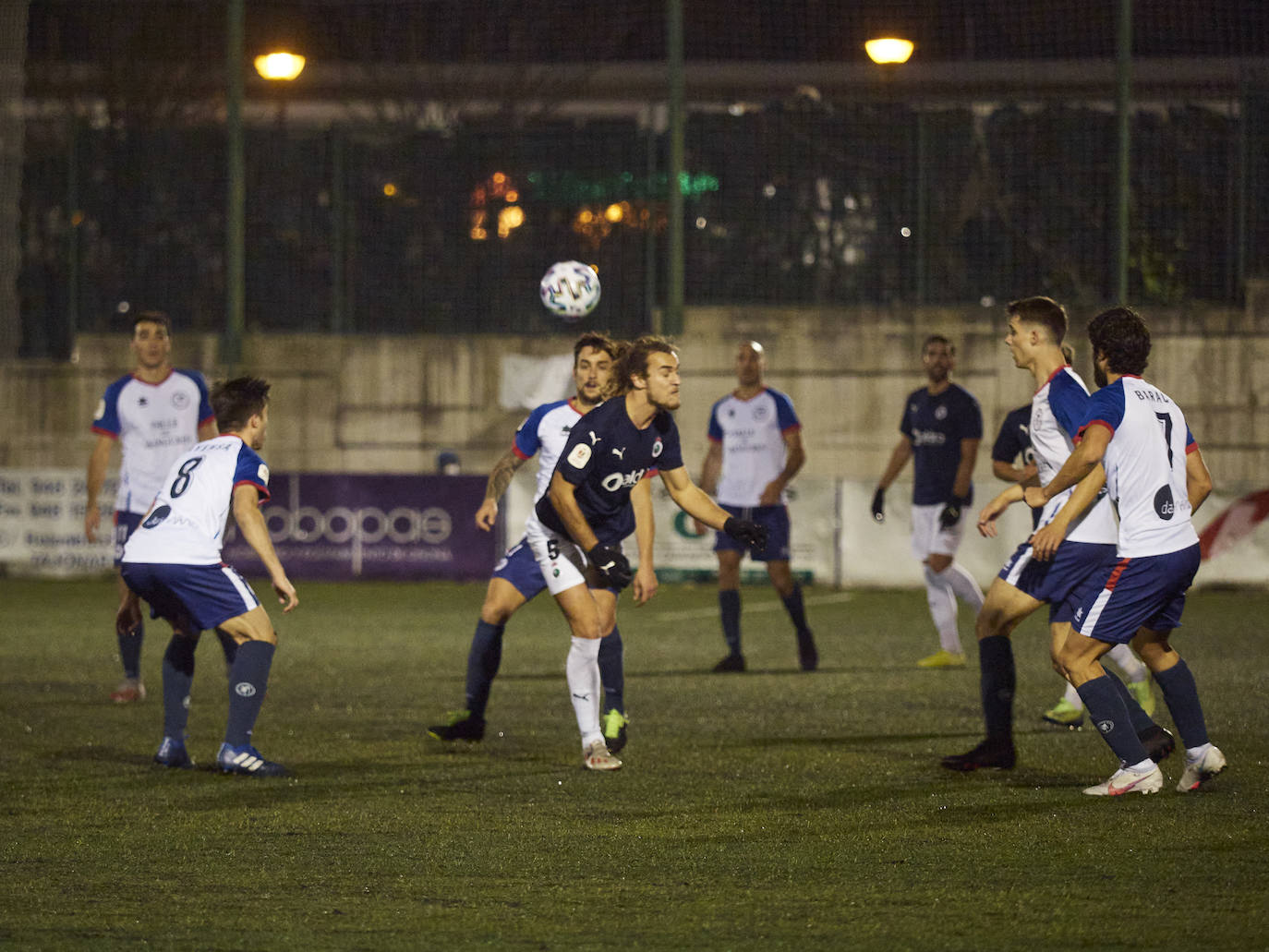 Pésimo partido en el que los verdiblancos apenas han pisado campo rival y no han dispuesto de ocasiones de gol.