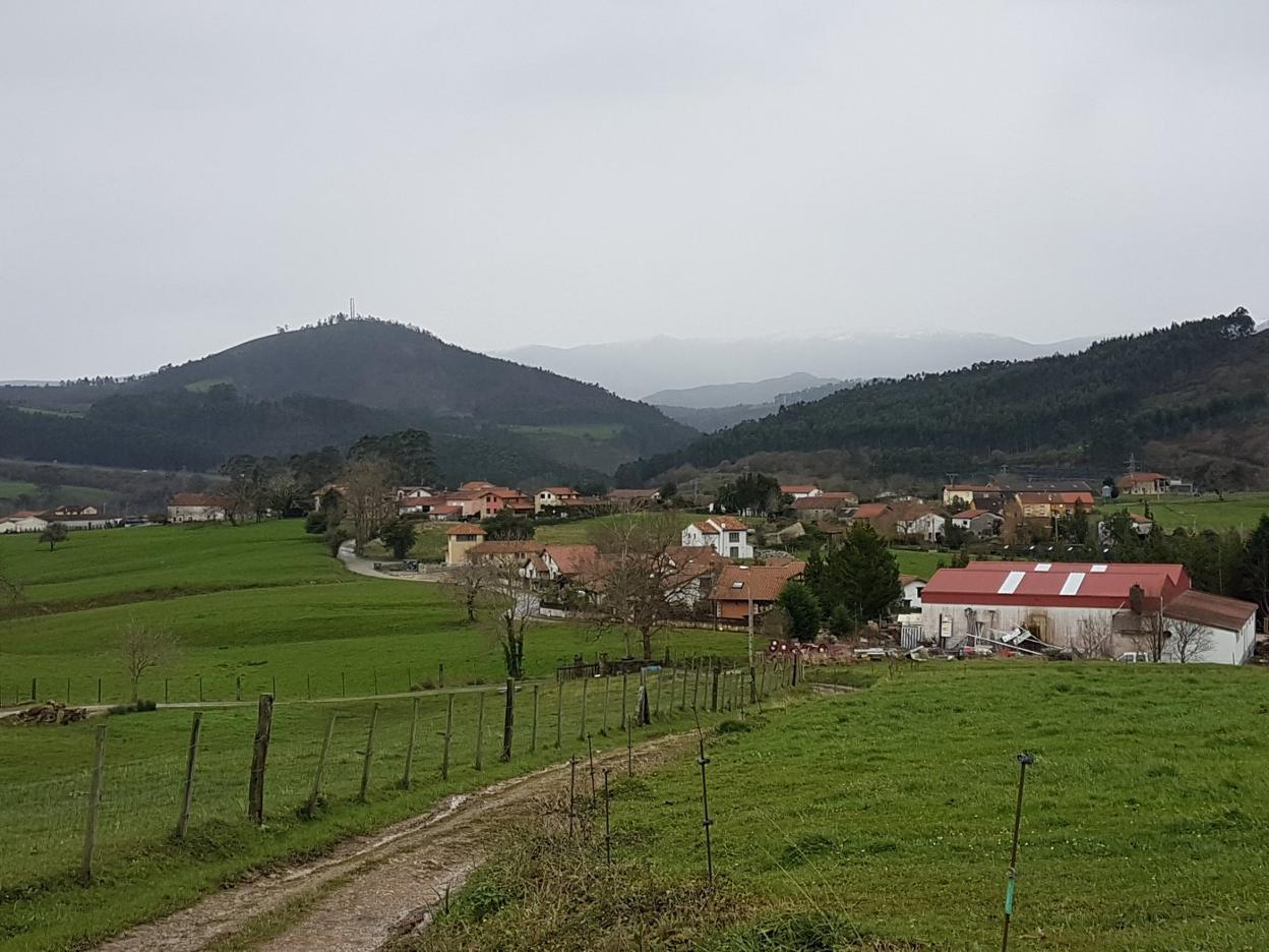 Abaño es una de las localidades incluidas en el plan de asfaltado de San Vicente. V. cortabitarte