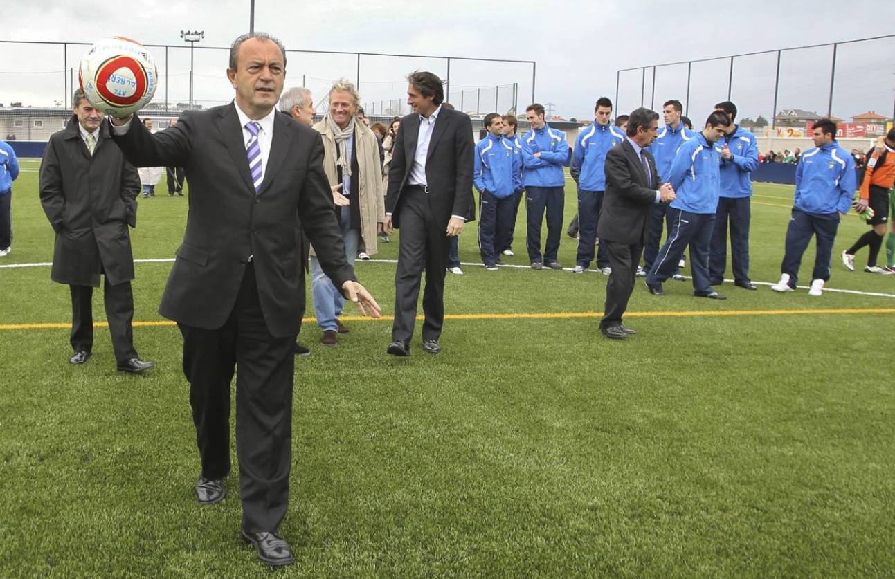  Inauguración del nuevo campo de fútbol 'Juan Hormaechea' del Atlético Albericia.