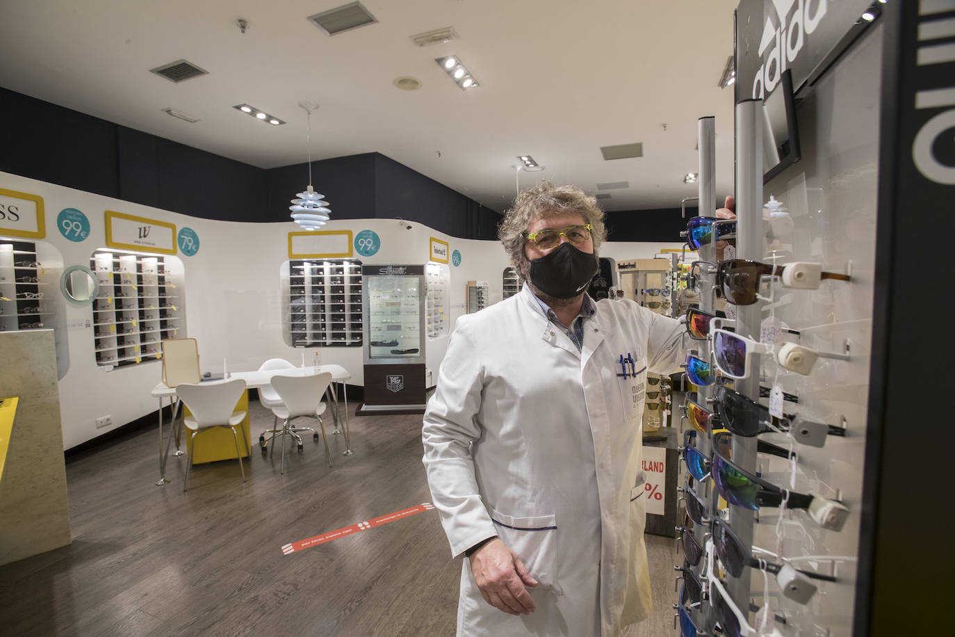 Imagen secundaria 2 - «Es una ruina, pero no nos queda otra»