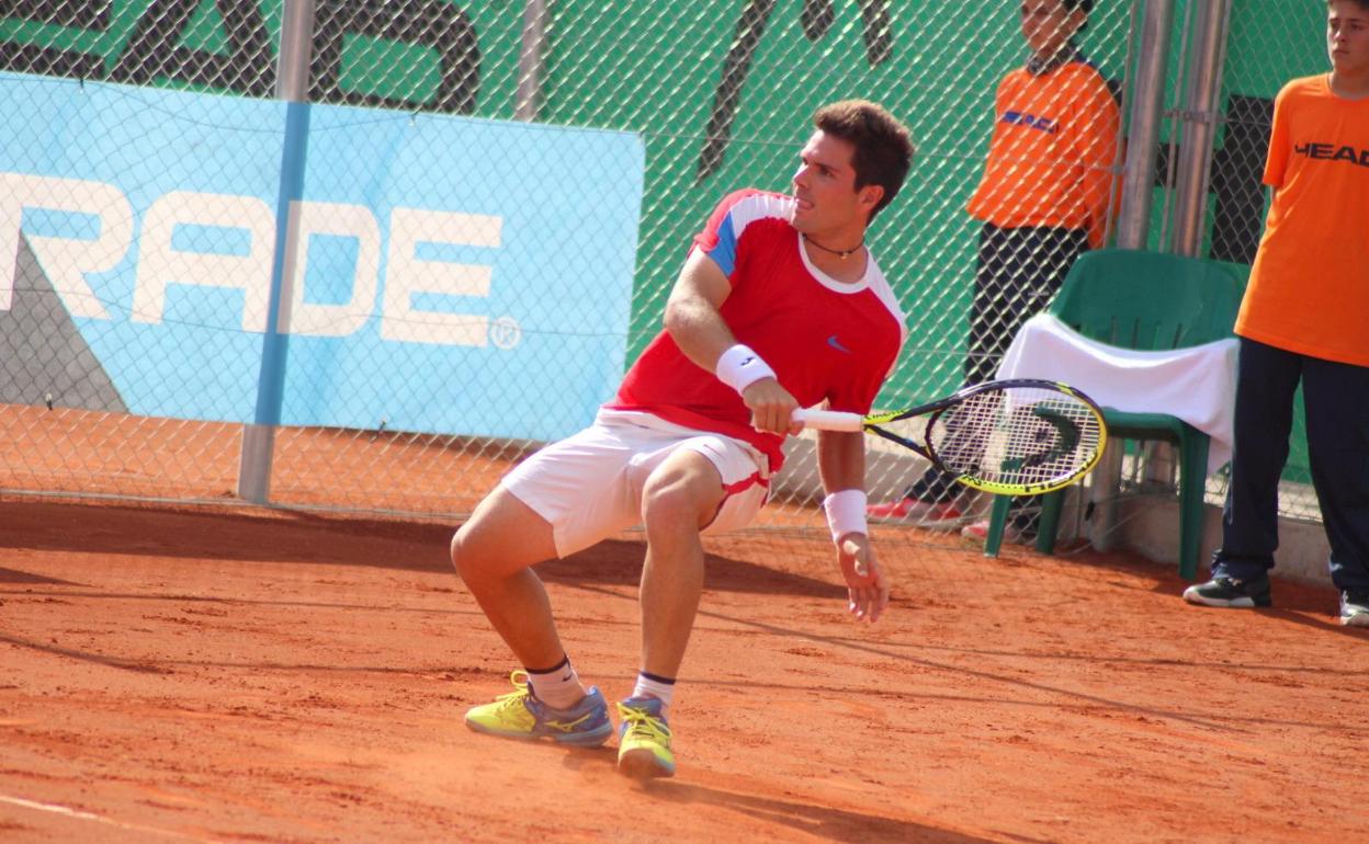 Carlos Boluda, durante un partido.