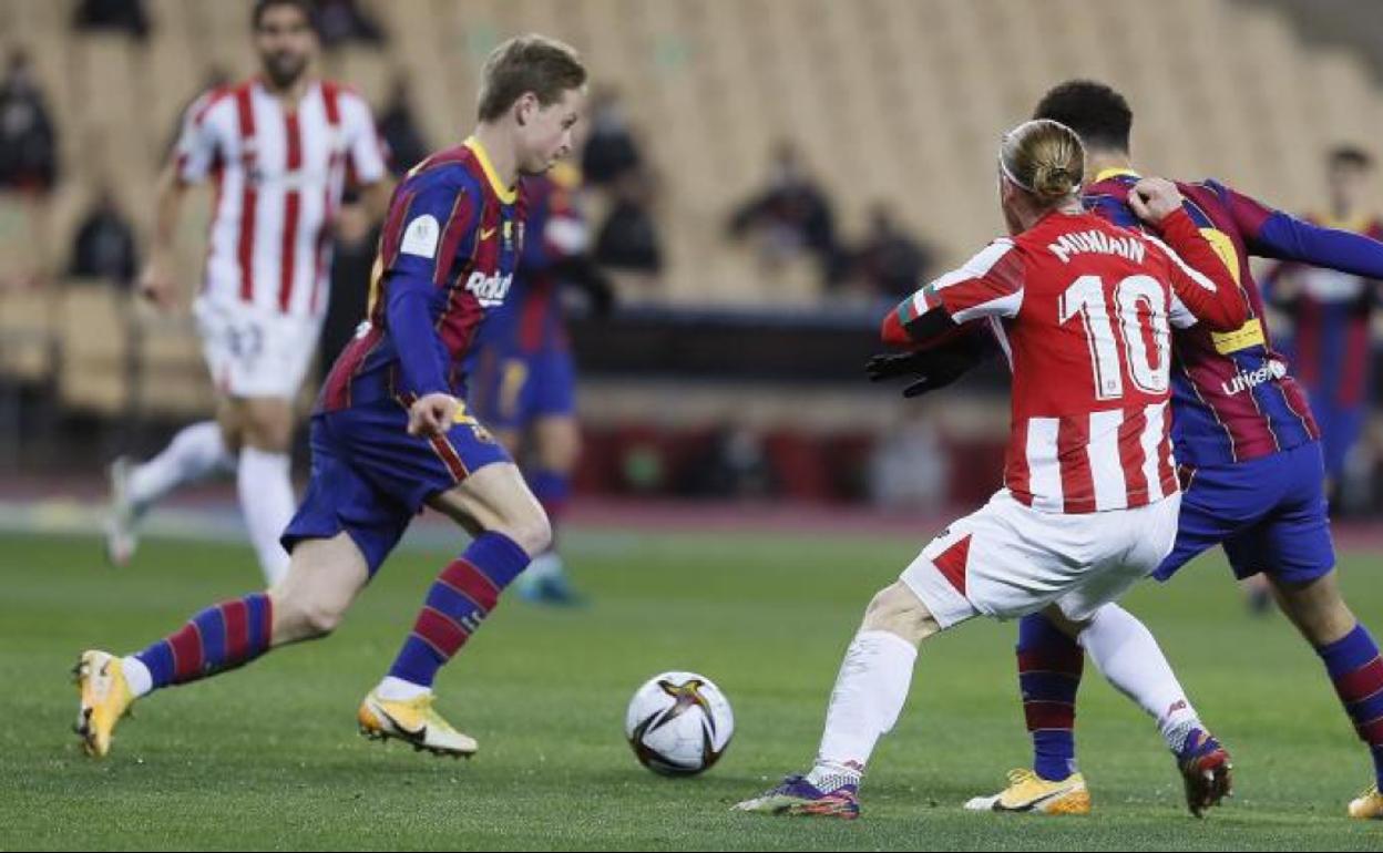 Frenkie de Jong, durante la final de la Supercopa contra el Athletic. 