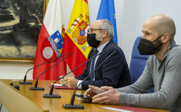 Sanidad avisa de que Castro Urdiales y Medio Cudeyo están también en riesgo de ser confinadas