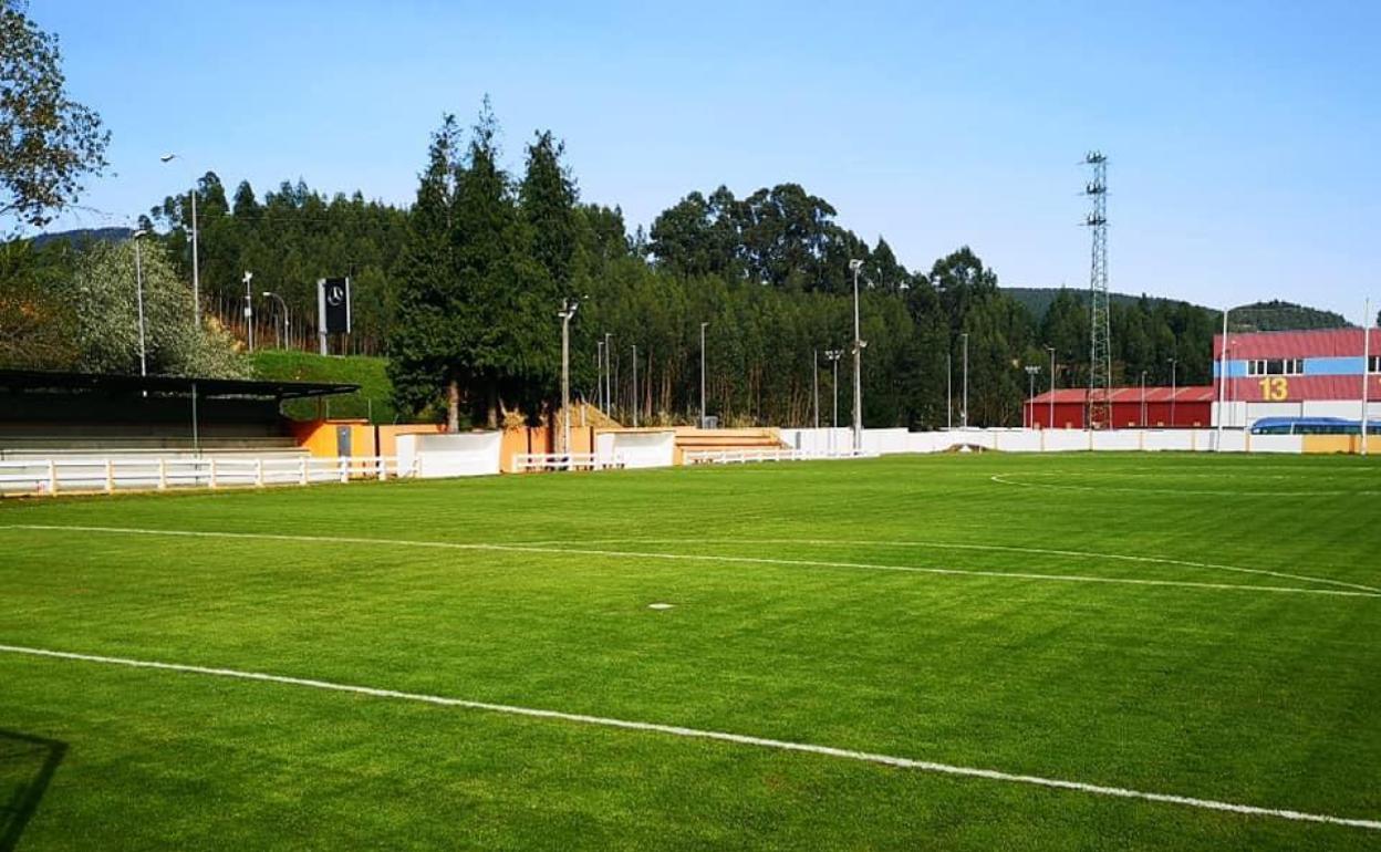 imagen del campo de fútbol de Vallegón.