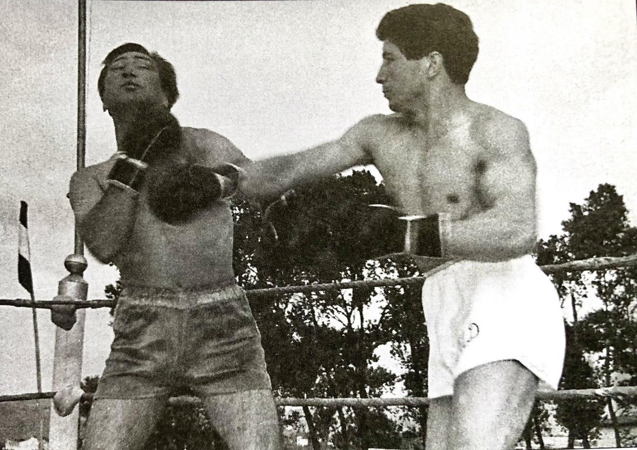 Ungidos, en combate, en una fotografía de sus inicios. 