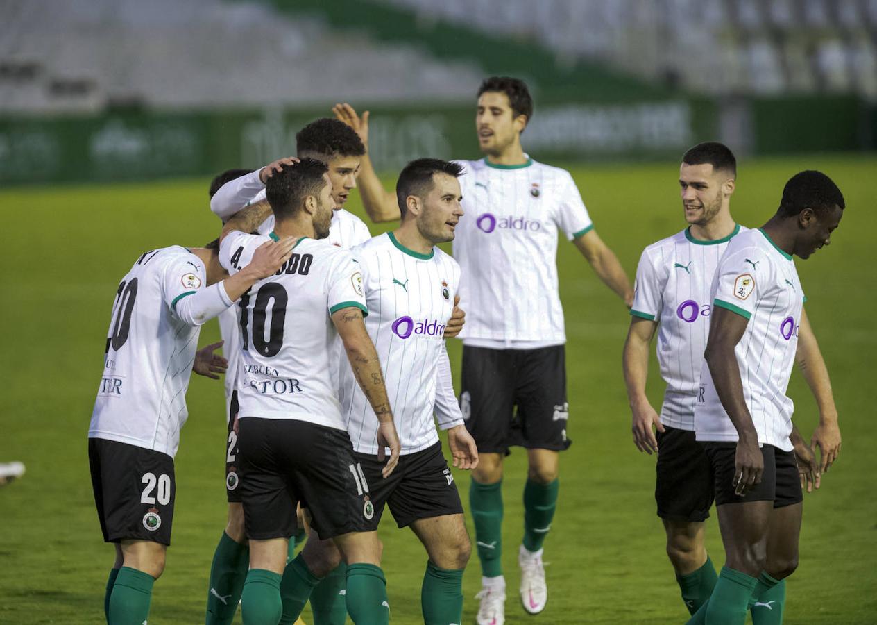 El Racing se ha impuesto al Leioa en El Sardinero gracias a los goles de Jon Ander y Cejudo.